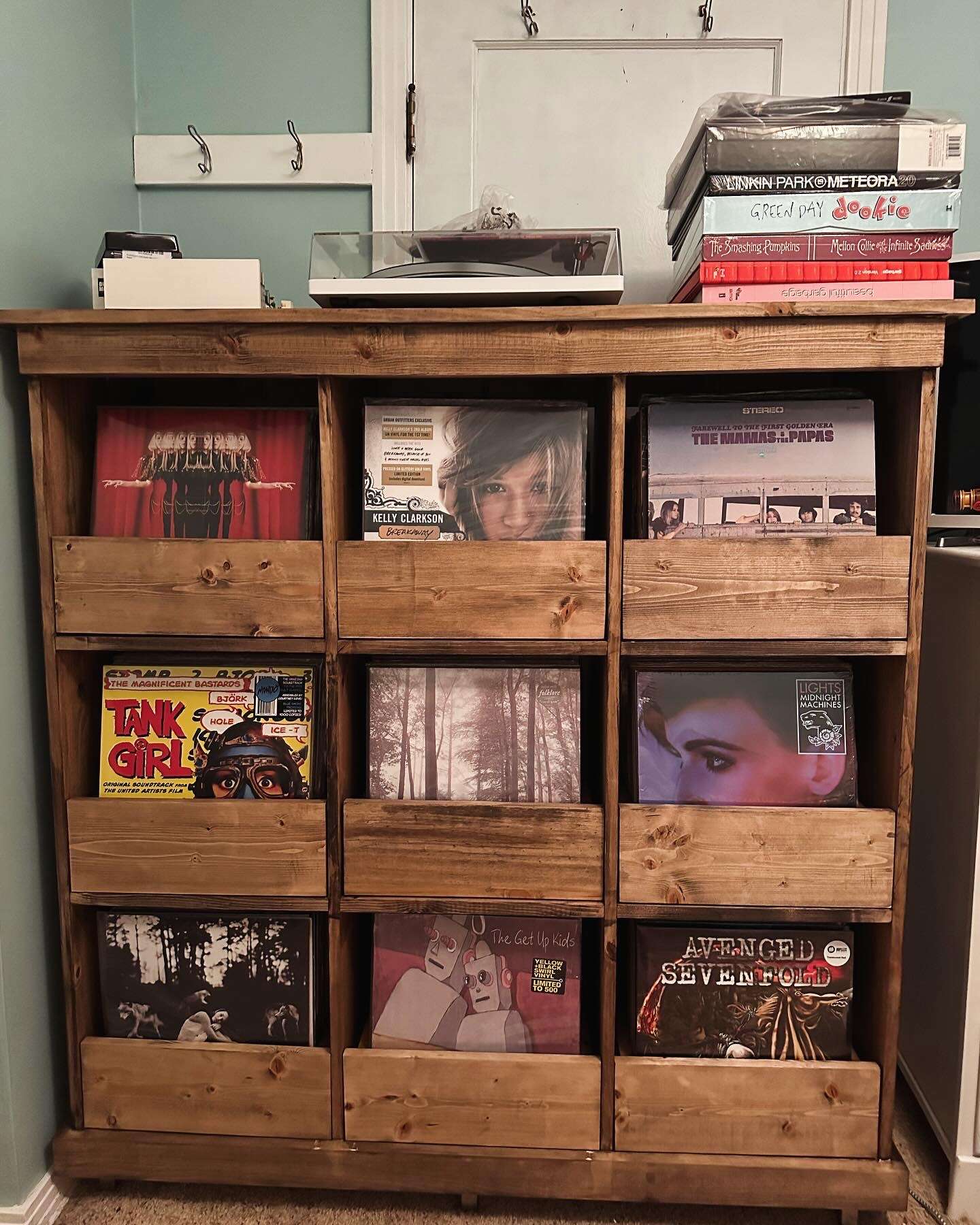 July 2024 Winner - Coolest Vinyl Storage, Ettaetta1013