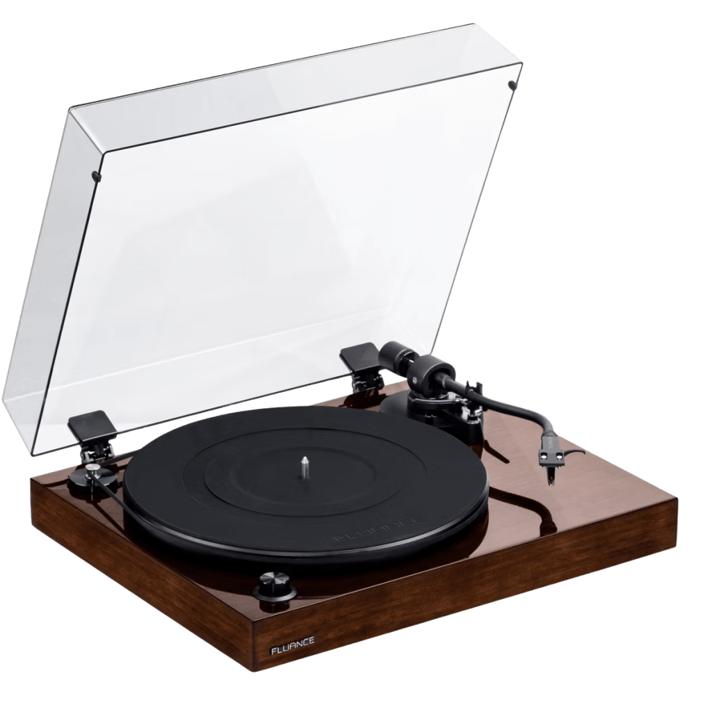 fluance rt82 turntable with wooden plinth